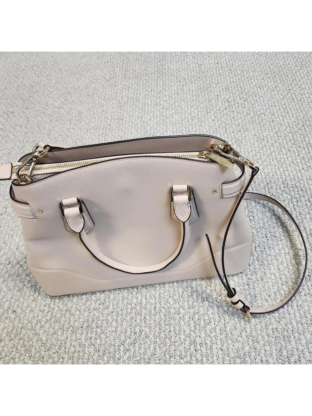Michael Kors Lynn Satchel Pink Leather Crossbody Bag